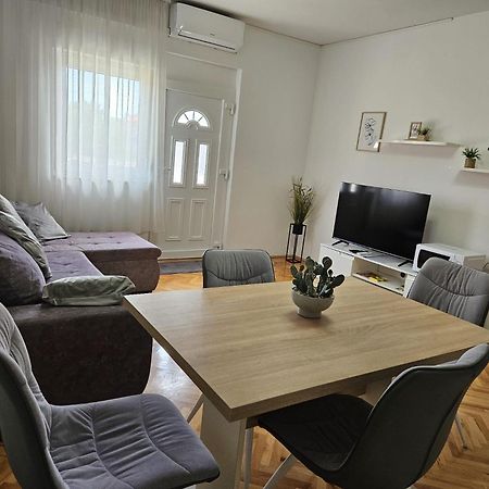 Apartman "Roko" Zadar Exteriör bild